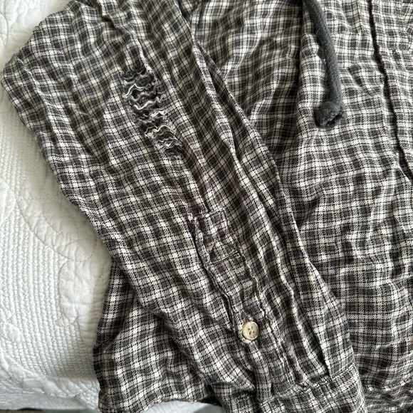 American Eagle Cropped Flannel Shirt/Hoodie Size Small - Picture 6 of 7